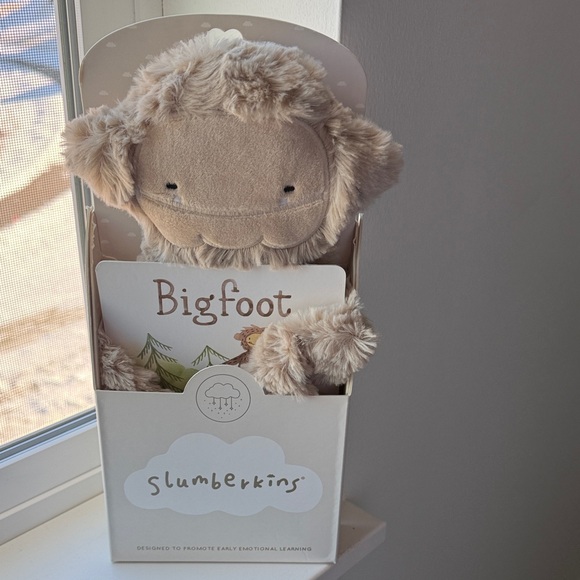 Slumberkins Bigfoot Plush and Book Set - Picture 2 of 2